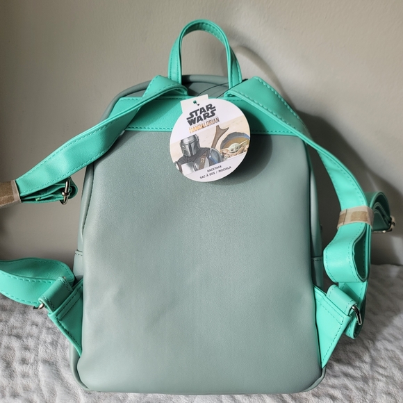 Funko Baby Yoda Backpack Star Wars Mandalotian The Child Mini Backpack NWT - Picture 3 of 13